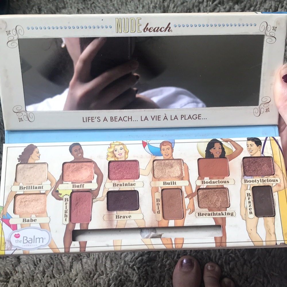 NUDE beach volume 3 eyeshadow palette